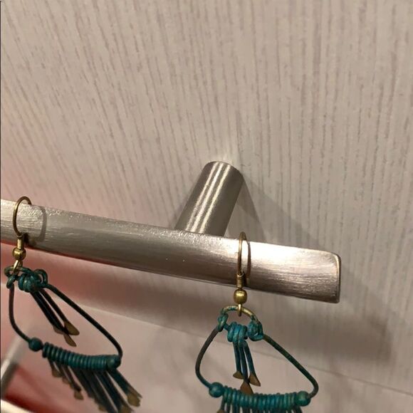 🎉Final deal🎉Holiday earring ✅ - Picture 5 of 8